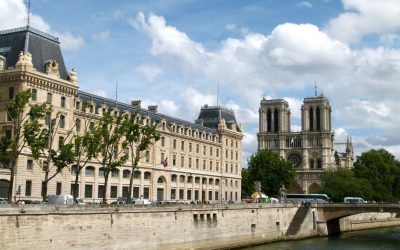 Les restaurants parisiens les plus difficiles d&rsquo;accès : Chroniques d&rsquo;une attente interminable